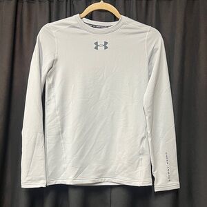 NWT-Under Armour Light Gray Coldgear
